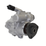 BMW E90 ve E92 N47 motorlu modellerde kullanılan direksiyon pompasının OEM numarası 32416780459’dur. Bu parça